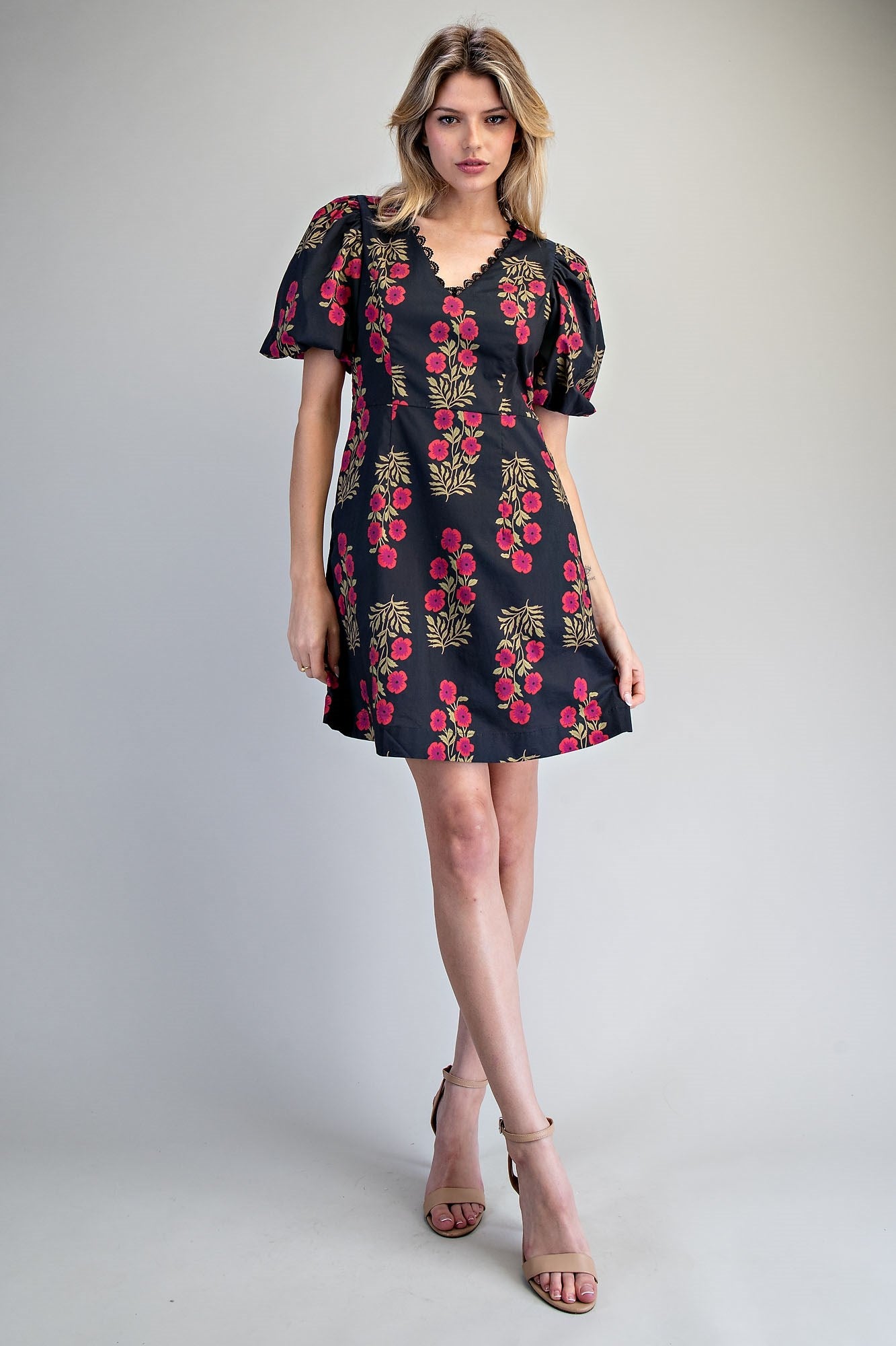 Scallop Neck Floral Mini