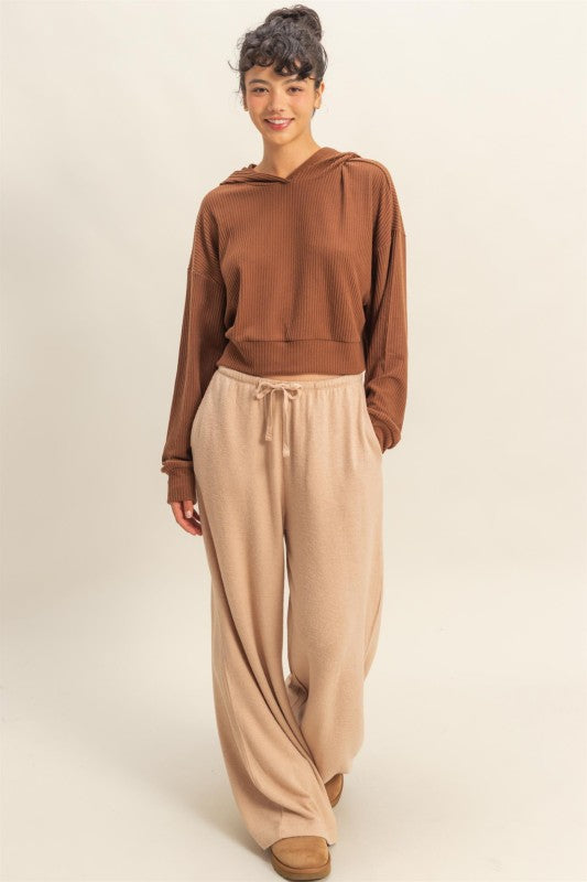 Relaxed Fit Ribbed Crop Hoodie  -  Chestnut