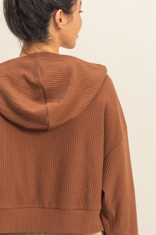 Relaxed Fit Ribbed Crop Hoodie  -  Chestnut