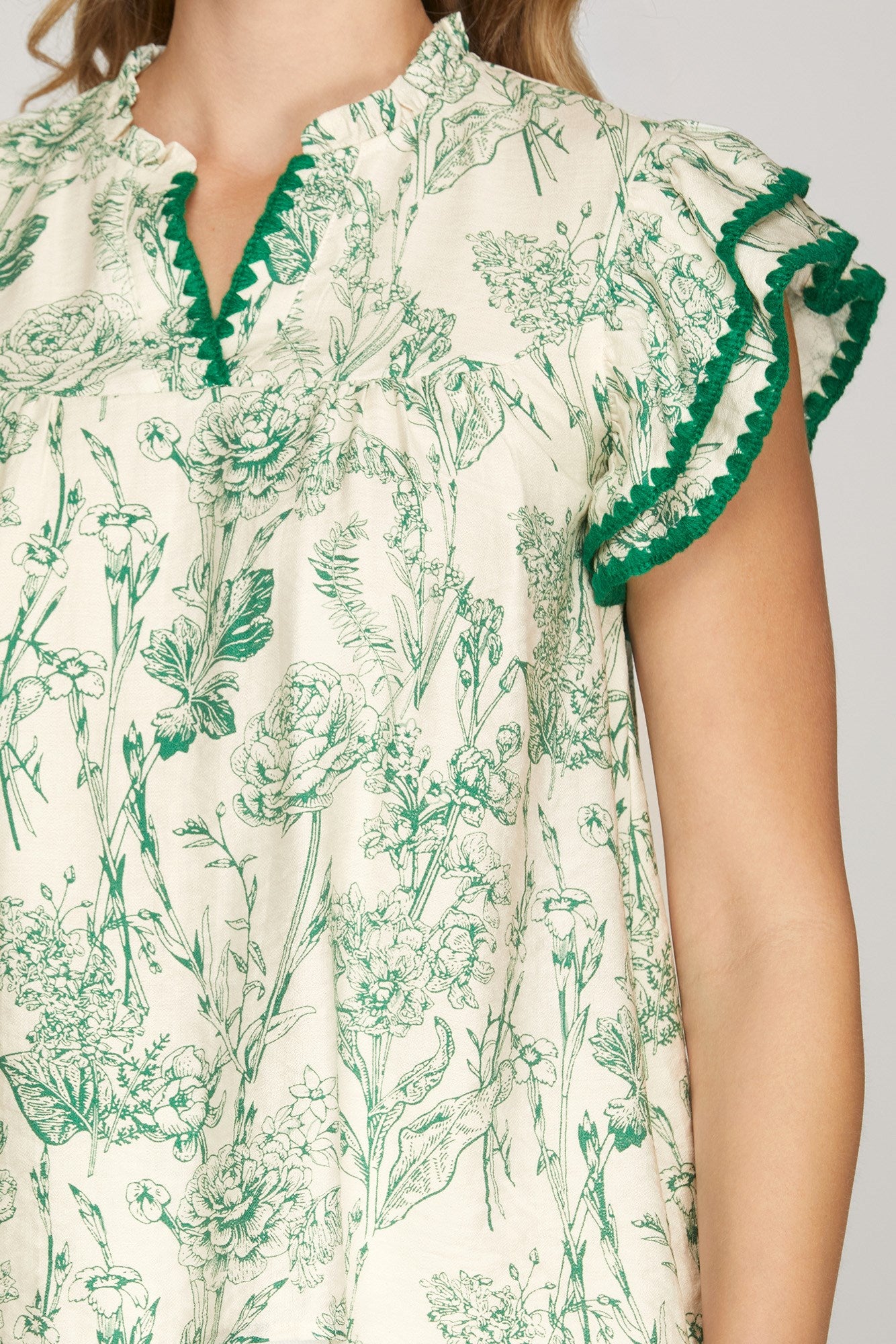 Green Rosey Ruffle Sleeve Top